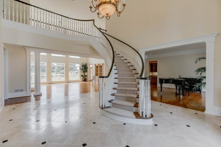 [Sold] 5323 Legends Drive Château Élan Estates