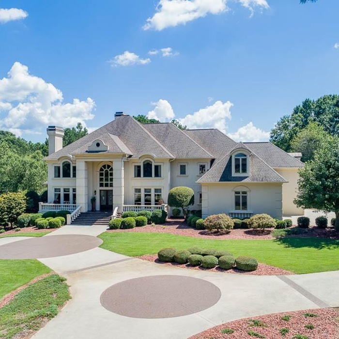 Gated Real Estate Community in Atlanta Offering Properties for Sale Château Élan Estates